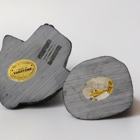 AARDIKA Soap Stone Lot of 2 Figurines Bead & Seal Canadian - Picture 7 of 10